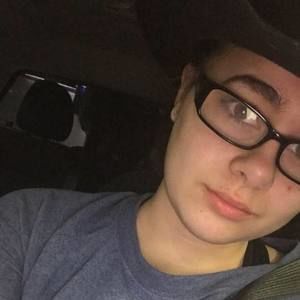 Meet your Posher, Shelby